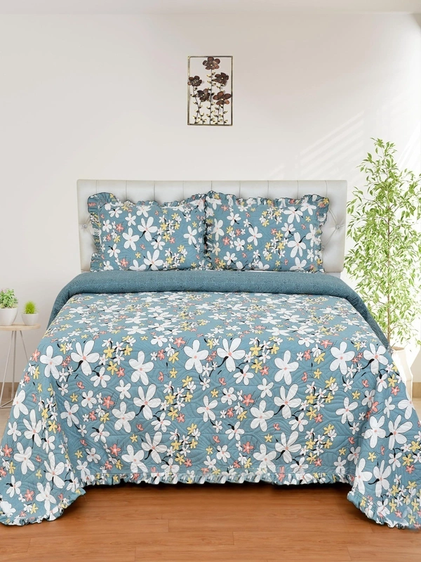 MORADO Glace Cotton Luxury Ultrasonic Printed Lightweight All Season Bedspreads/Quilted Bed Cover With 2 King Size Pillow Covers - (90x100 inches - Blue) - 90x100 Inches, Blue