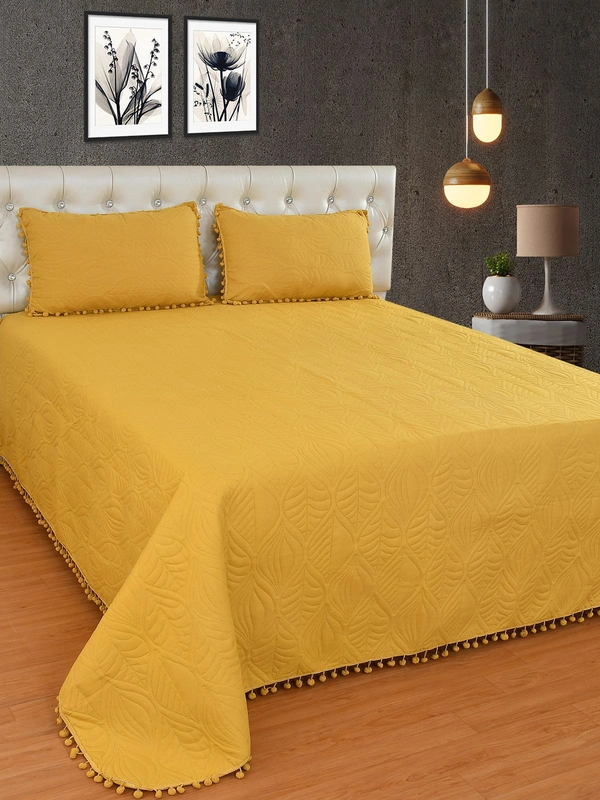 MORADO Glace Cotton Luxury Ultrasonic Printed Lightweight All Season Bedspreads/Quilted Bed Cover With 2 King Size Pillow Covers - (90x100 inches - OffWhite Pink) - 90x100 Inches, Mustard