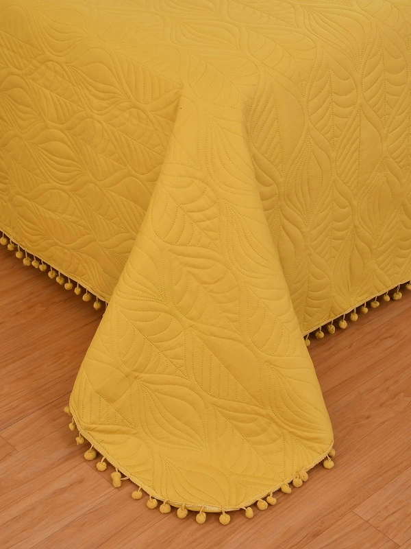 MORADO Glace Cotton Luxury Ultrasonic Printed Lightweight All Season Bedspreads/Quilted Bed Cover With 2 King Size Pillow Covers - (90x100 inches - OffWhite Pink) - 90x100 Inches, Mustard