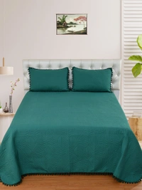 MORADO Glace Cotton Luxury Ultrasonic Printed Lightweight All Season Bedspreads/Quilted Bed Cover With 2 King Size Pillow Covers - (90x100 inches - Multicolor) - 90x100 Inches, Green