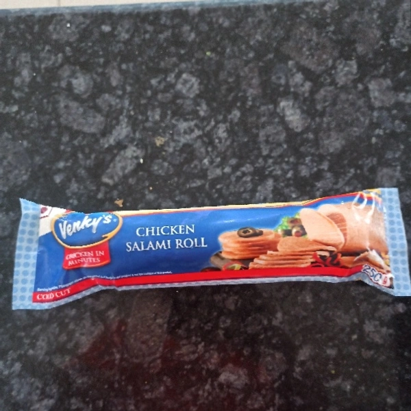 VC Chicken Salami Roll 250 gm