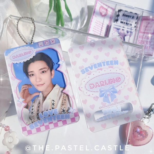 SEVENTEEN DARLING ACRYLIC PHOTOCARD HOLDER 