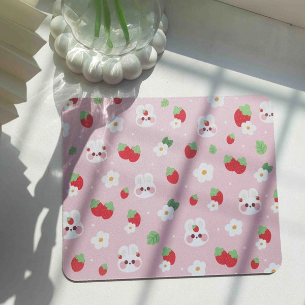  Strawberry Bun Mousepad