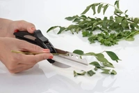 STAINLESS STEEL 4 IN 1 CLEVER CUTTER, BLACK