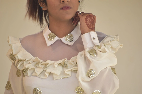 Bakteria  Sequin Motif Embellished Top  - White, M