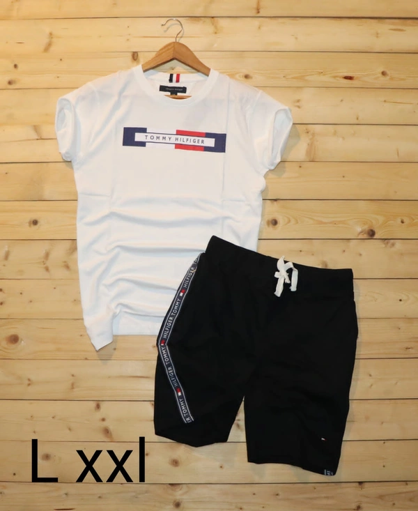 T-SHIRT + SHORTS  - xl