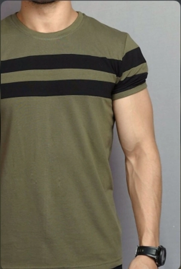 Color Block Men Light Green T-Shirt - L