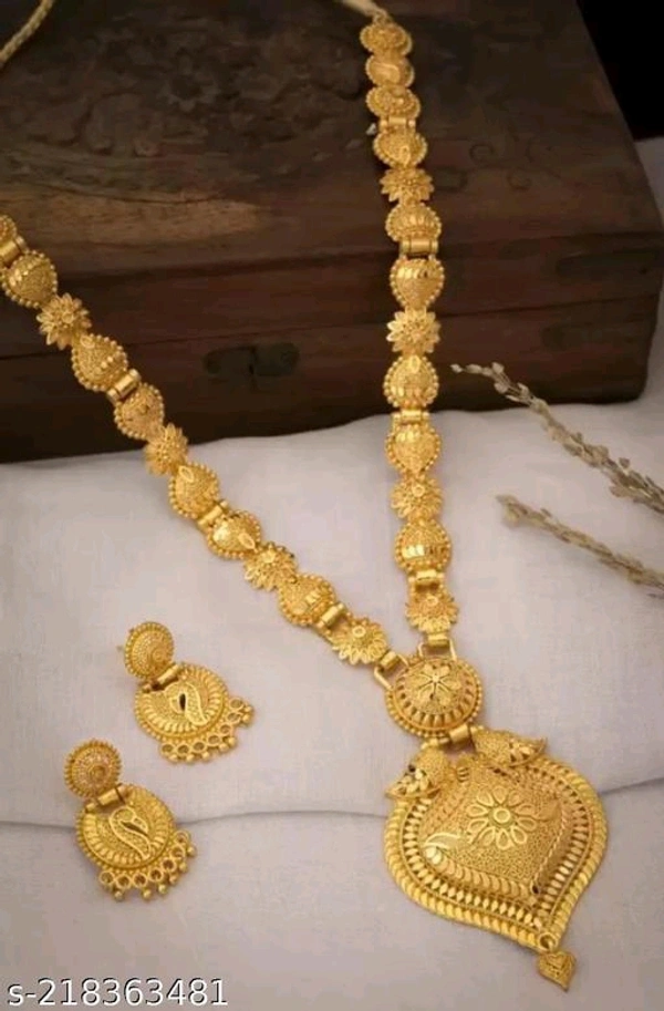 Checkout this latest Jewellery Set