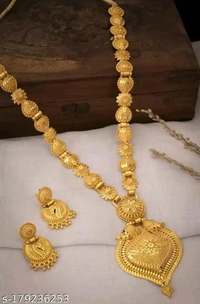 Checkout this latest Jewellery Set