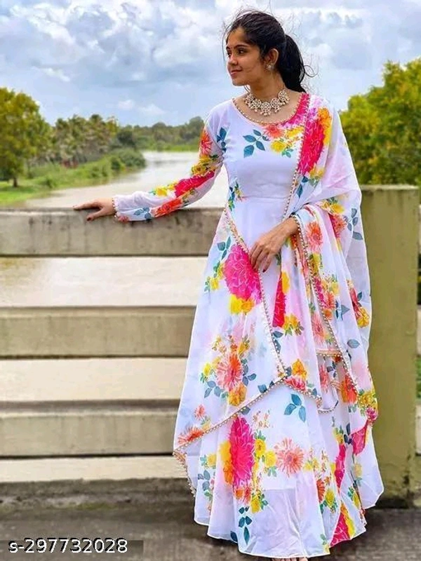 FORAM HEAVY GEORJET DIGITAL PRINT STYLIST KURTI WITH DUPATTA - 🪙, L