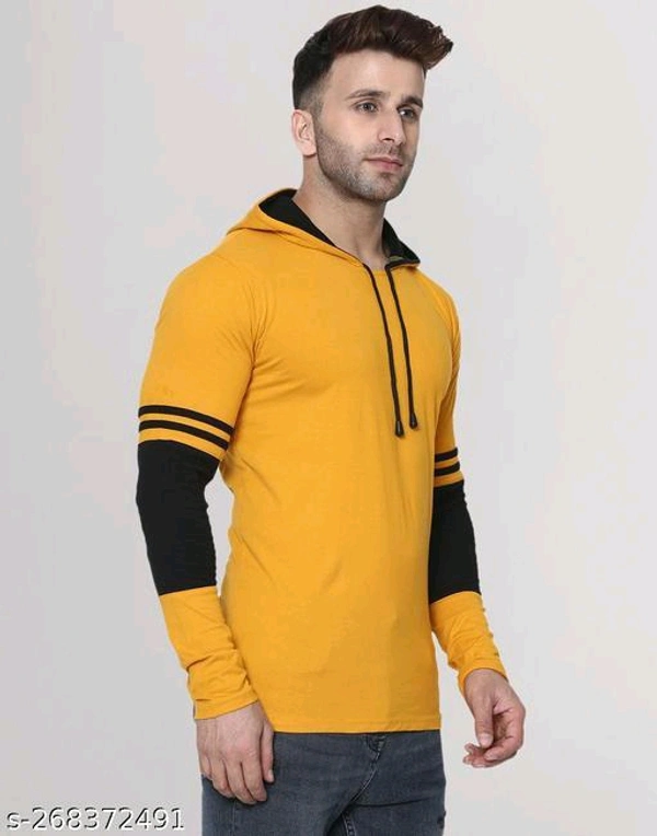 Helmont Men's Solid Hood Yellow Tshirts - 🪙, S