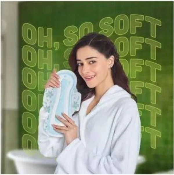 Whisper ULTRA HYGIENE+COMFORT XL+ ,PROTECTION FOR HEAVY FLOW Sanitary Pad  (5 unit Extra in Pack)  (Pack of 55)