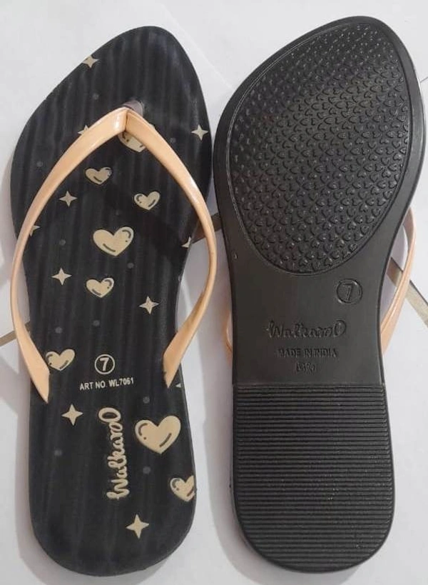 WALKAROO women flat sandal size 7