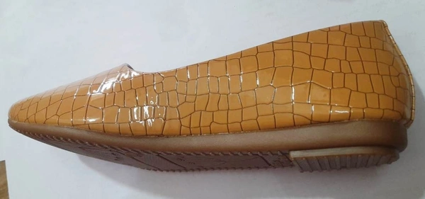 MISS LONDON women jutti size 7 - TAN
