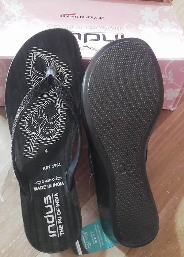 INDUS Women Flat sandal size 5