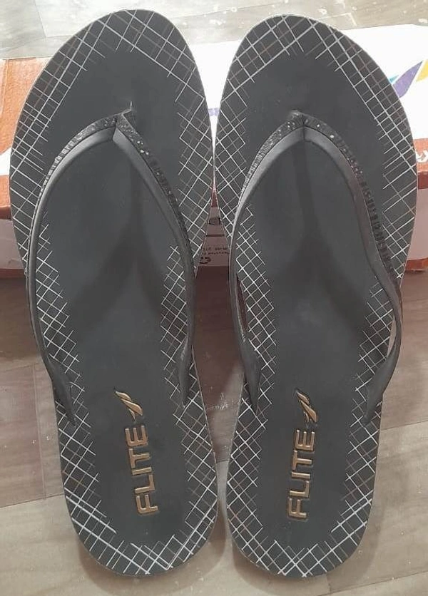 RELAXO Flite Women flat sandal size 6