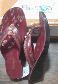 PU-LION Women High Hill sandal size 6