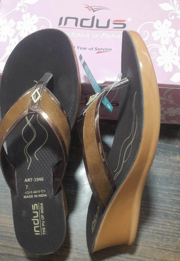 INDUS Women sandal size 7