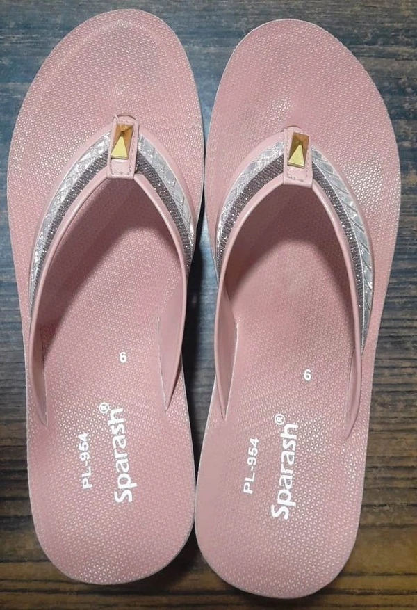 SPARASH Women Flat sandal size 6