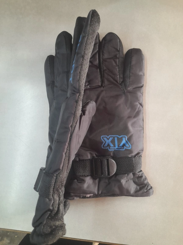 WE KART BIKE HAND GLOVES