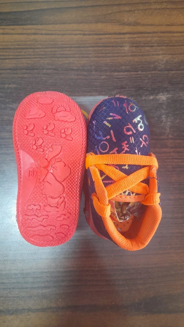 Gold King Sport Shoe Size 18