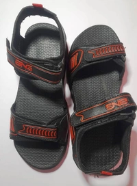 BNG Boys SANDALS Size 7