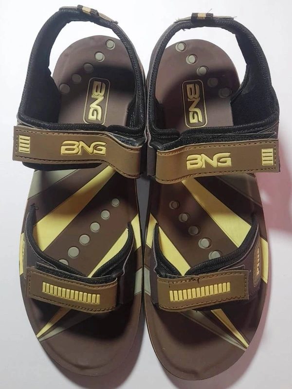 BNG Boys SANDALS Size 8