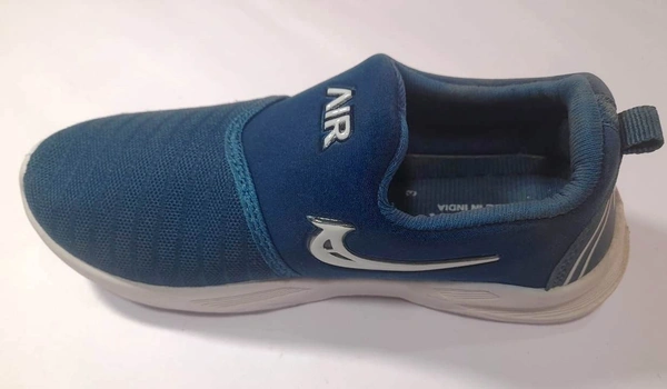 Flymax Boys Sports Shoes Size 3