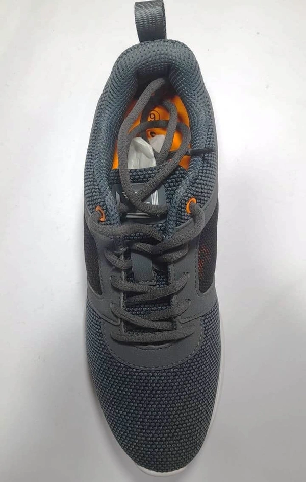 Campus Mens Sports Shoes Size 6 UK