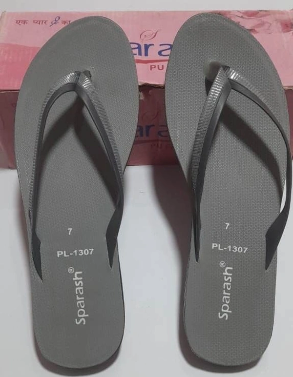 SPARASH Women Flat sandal size 7