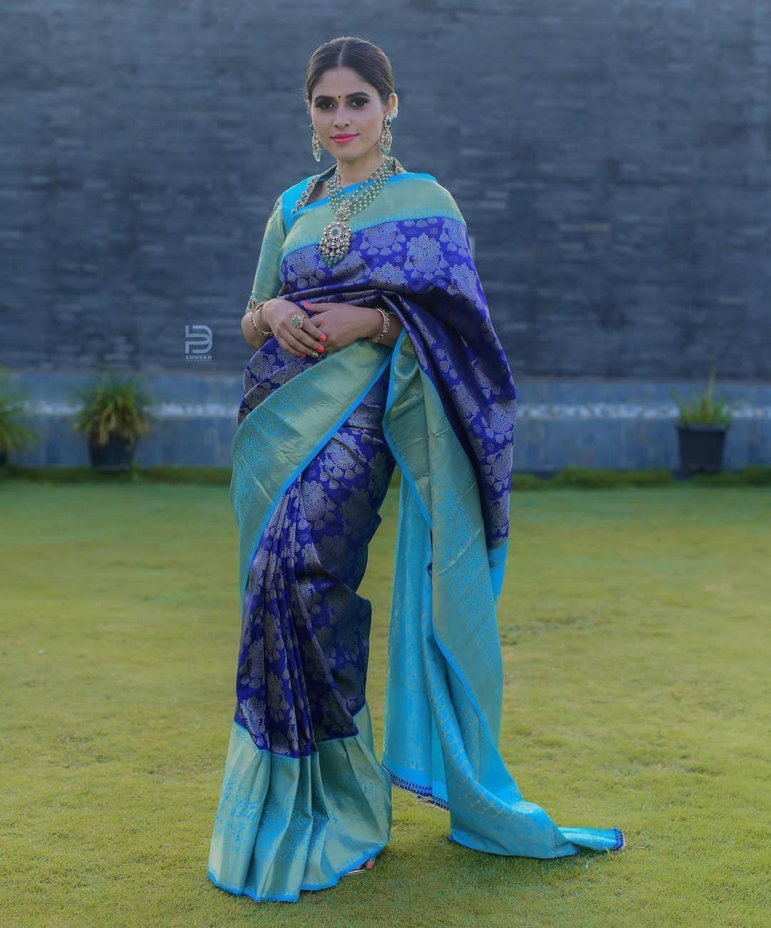 Dia Mirza Looks Ravishing in Red Bridal Banarasi Saree in Her Wedding-  First Photos Are Here