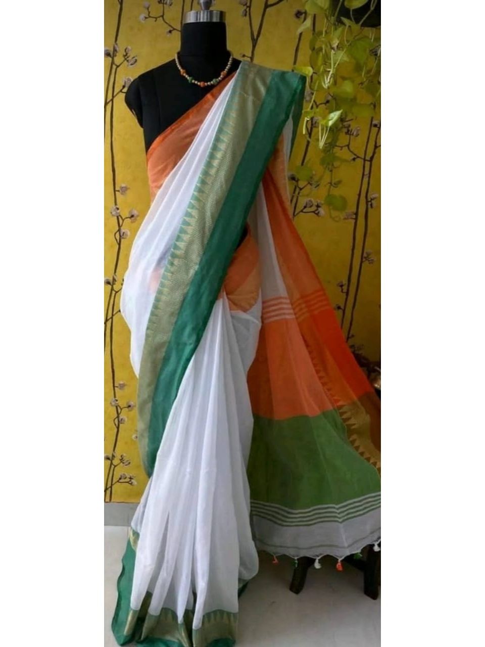 Buy TIRANGA SAREE DOLLA FABRIC Independence Day Tricolor Tiranga Oraganza  Saree with Unstitched Blouse Piece REPUBLIC DAY SAREE at Amazon.in