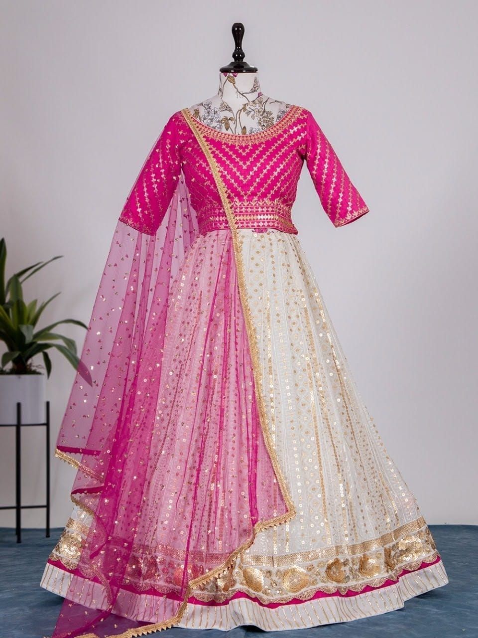 White and Pink Floral Printed Lehenga – Lashkaraa India