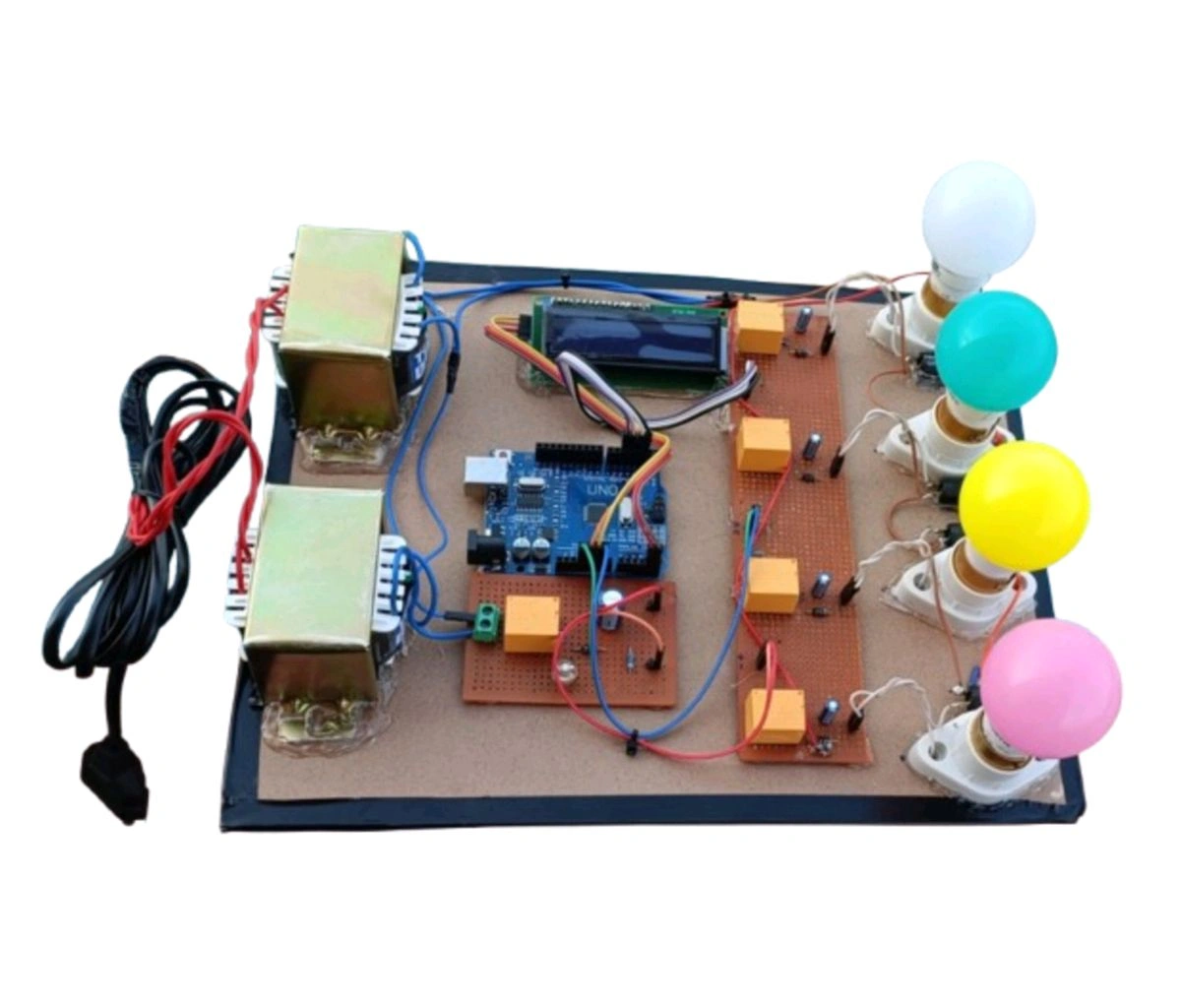 Automatic Load Sharing Transformer With Arduino