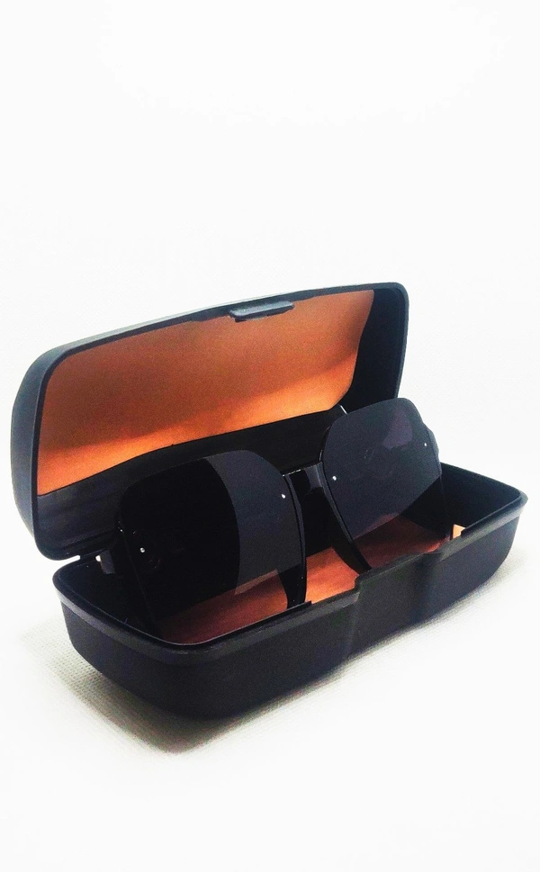 "MALUKKS Luxury Line Special Edition Sunglasses - Z Black with Gold Touch, Glossy Frame" - Black, Free Size