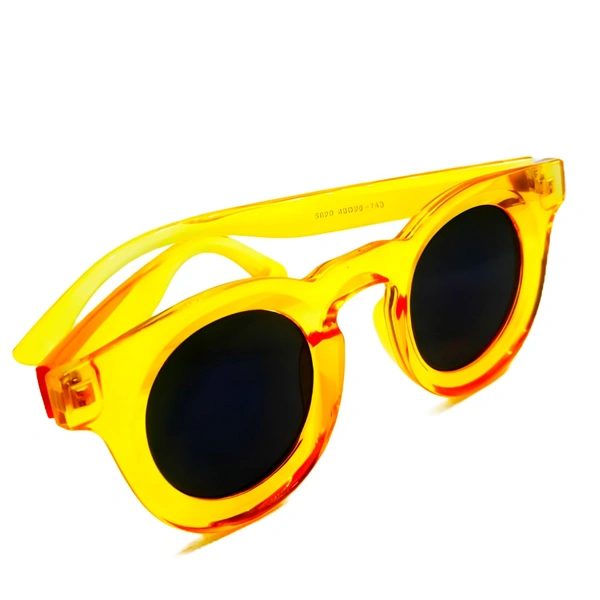 "Malukks Luxury Line Exclusive Z Black Round Sunglasses with Golden Yellow Mirror Cut Frame Girls" - Free Size, Golden Yellow