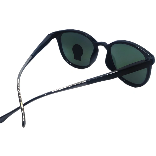 "Exclusive MALUKKS Limited Edition Glossy Touch Timber Green Shade Sunglasses Unisex" - Black, Adjustable