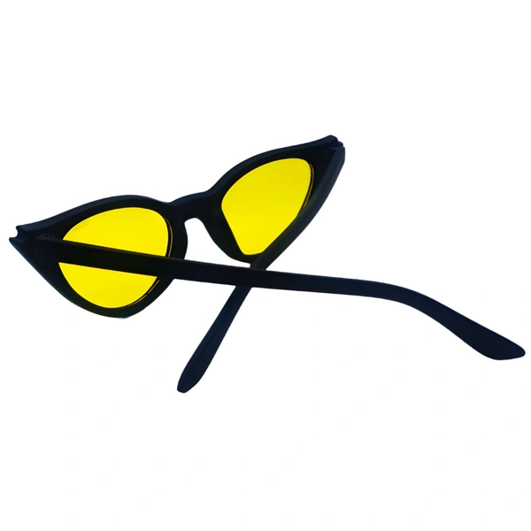 "Catch the Sun with MALUKKS Premium Yellow Sunglasses - Exclusive, Limited Edition, Perfect for Viral Style Girls" 🌞🕶️🛍️🌼 - Yellow, Free Size