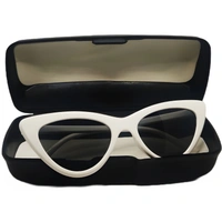 "🌟 MALUKKS Demanding Model Black Cat Eye Limited Edition Sunglasses 😍" - White, Free Size