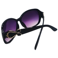 "🌟 Exclusive Limited Edition Ladies' Purple Shade Sunglasses by MALUKKS 😎" - Purple, Free Size