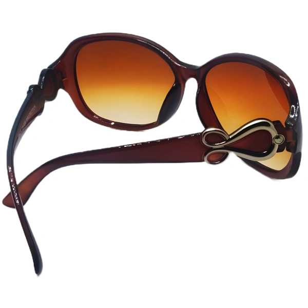 "Elevate Ladies' Style with MALUKKS 🌟 Starting Class Trendy Brown Sunglasses 😎👩‍🦰" - Brown, Free Size