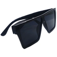 "Elevate Your Look with MALUKKS Glossy Z Black Sunglasses Unisex! 😎🌟" - Black, Free Size