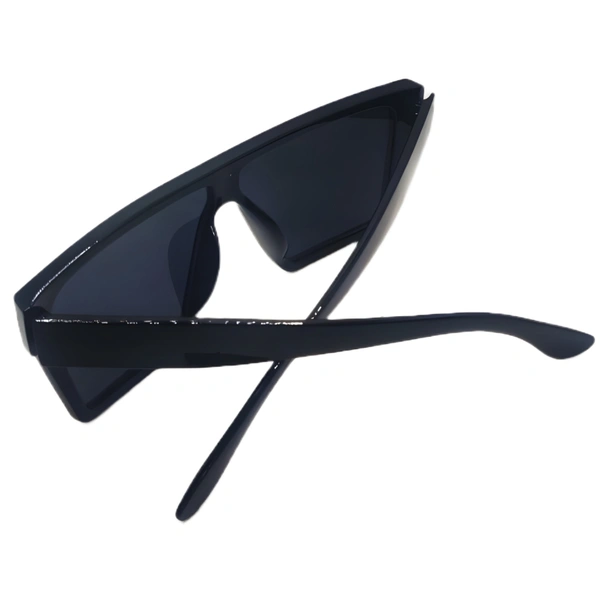 "Elevate Your Look with MALUKKS Glossy Z Black Sunglasses Unisex! 😎🌟" - Black, Free Size