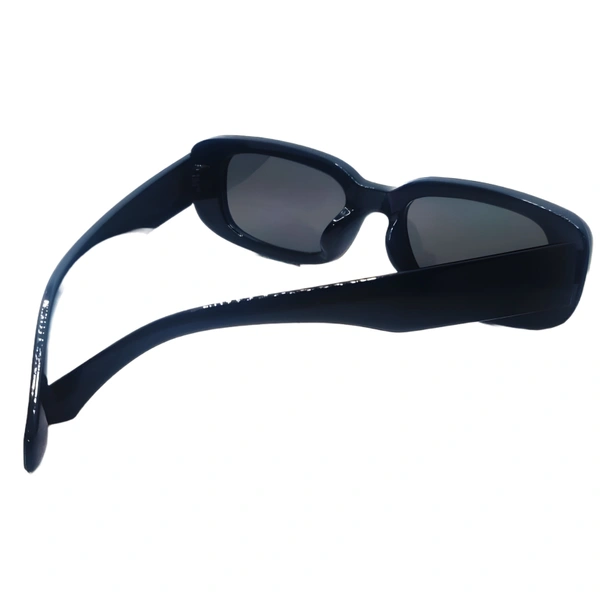 😎 "Trending Candy Design Black Sunglasses - Exclusively MALUKKS" 🖤🍭 - Black, Free Size