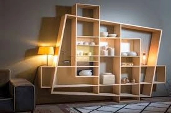 Wall Disiner Wood Stand 