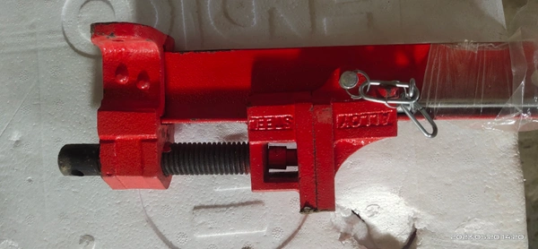 6 Feet Klempeesh  - Red