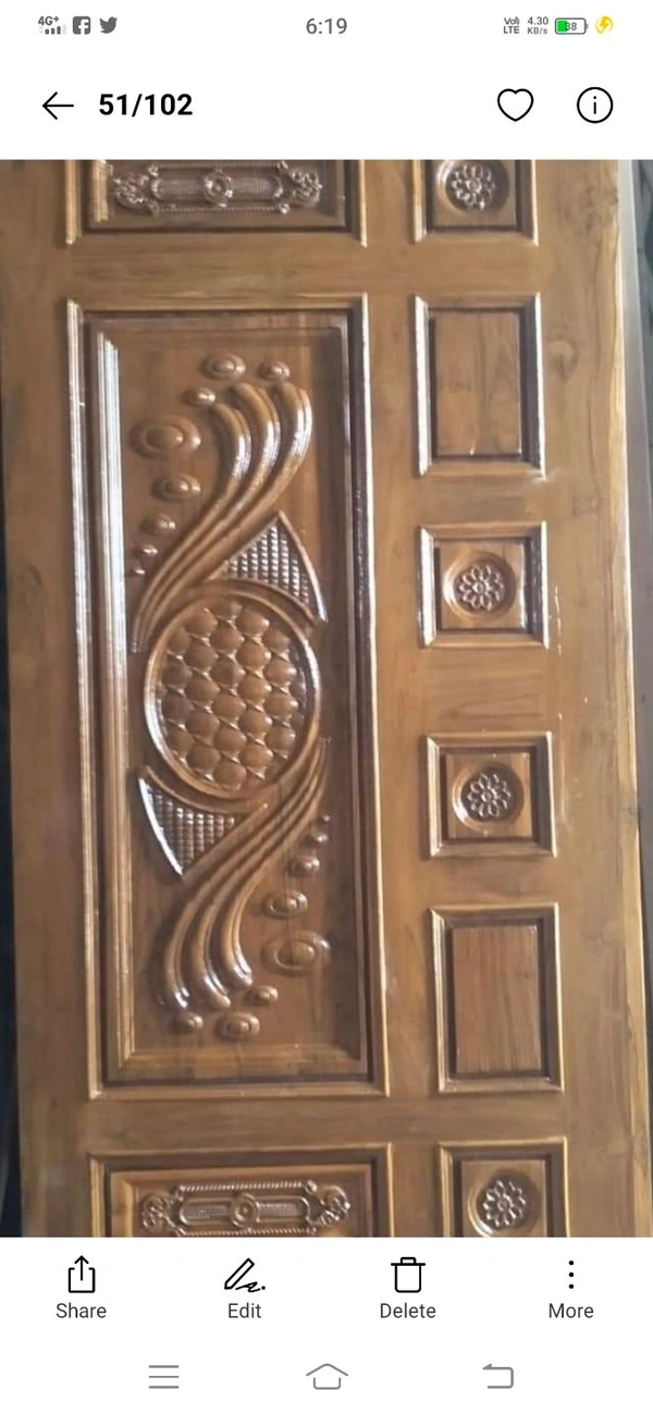 Gamari Cakra Door