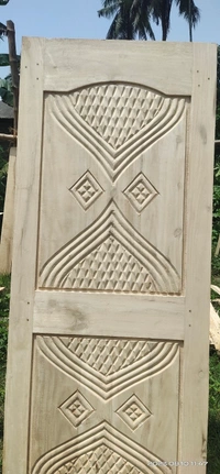 Gamari Door