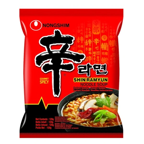 Nongshim Spicy Shin Kimchi Ramyun Noodle Soup 120g