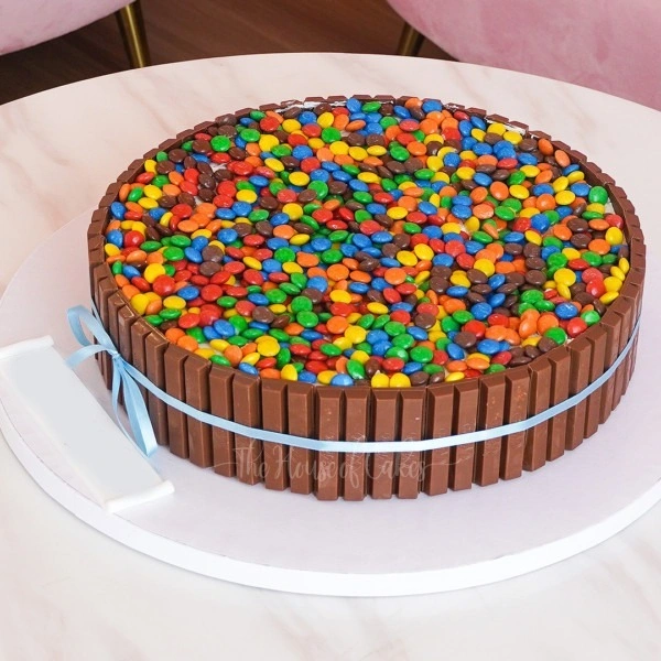 Kitkat Cake - 1 kg